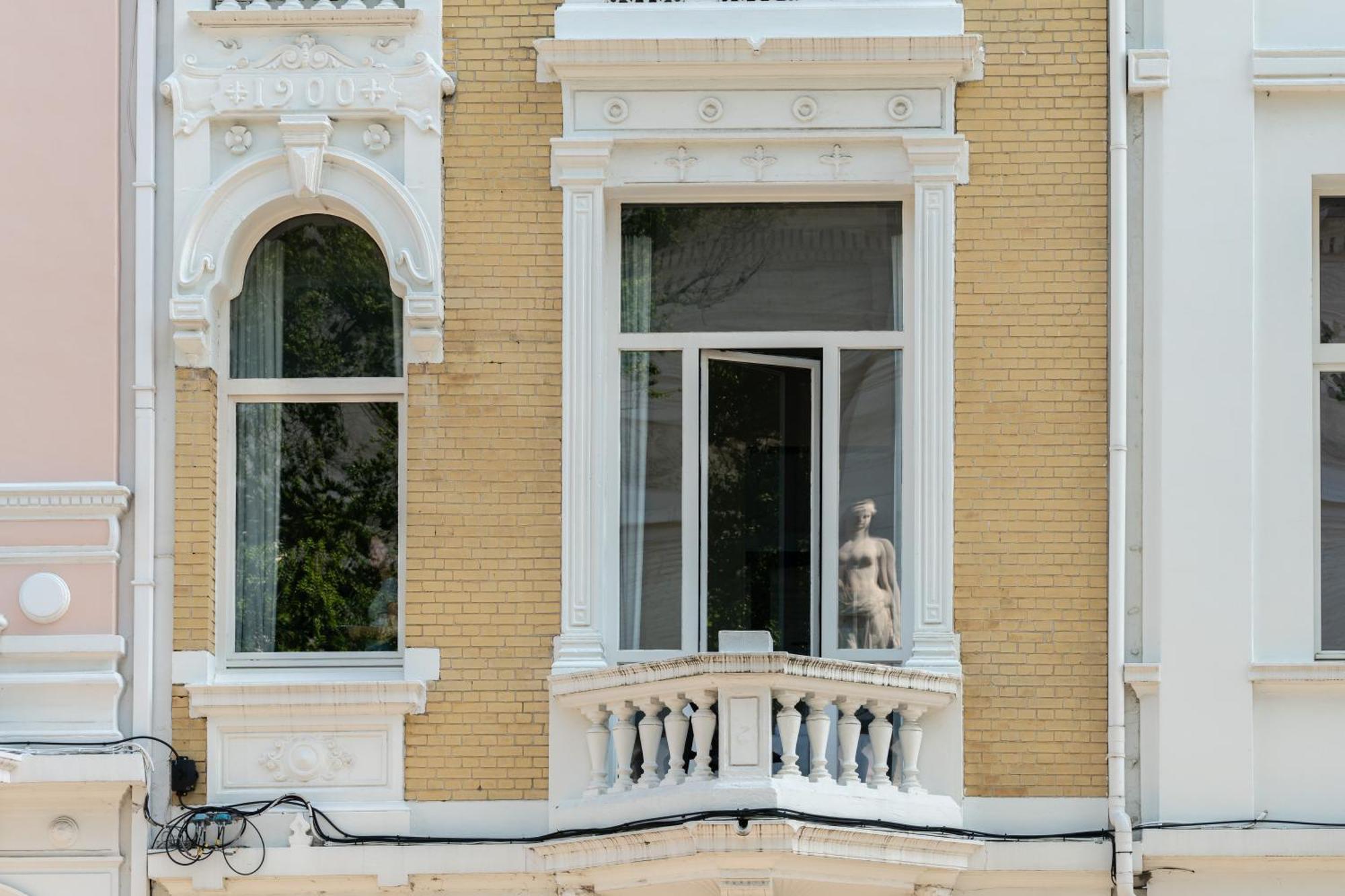 Antwerp Museum Suites Экстерьер фото