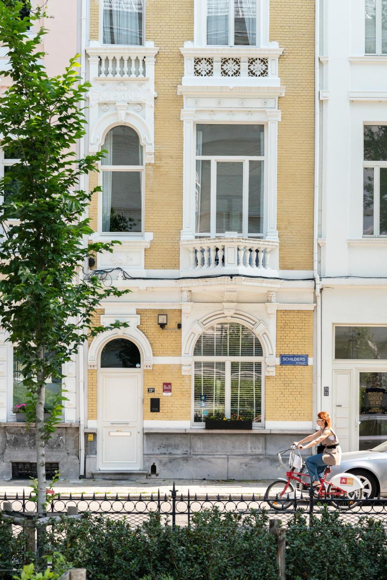 Antwerp Museum Suites Экстерьер фото