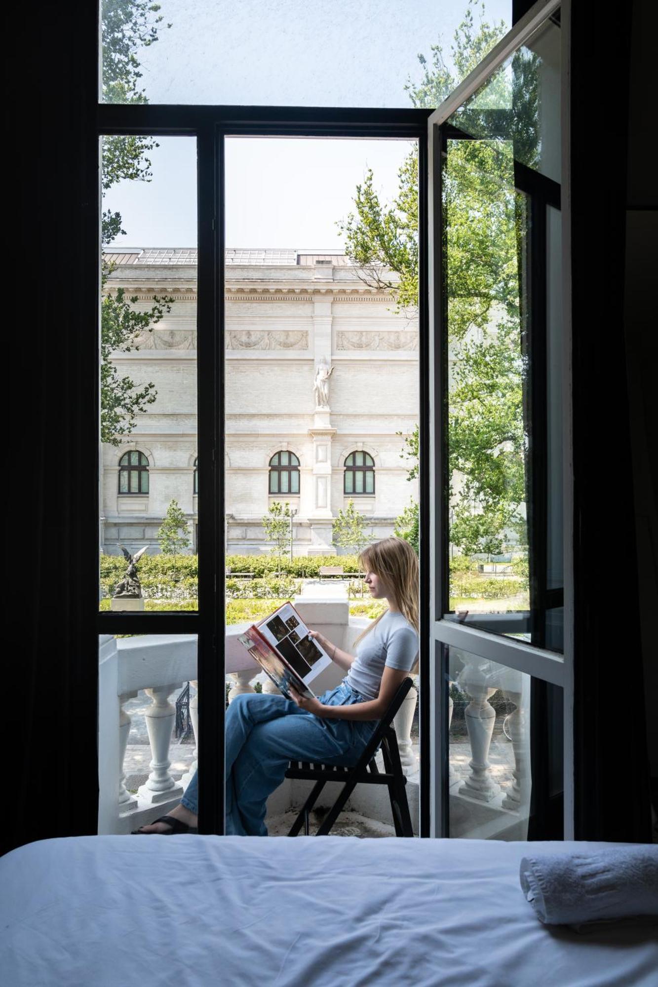 Antwerp Museum Suites Экстерьер фото